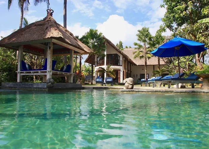 Cantik Villa *