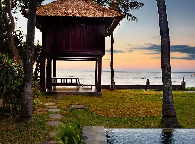 Cantik Villa Lovina