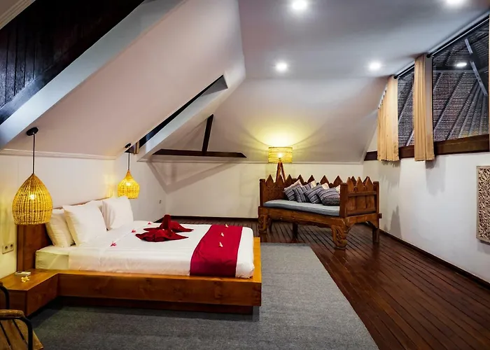 Cantik Villa *